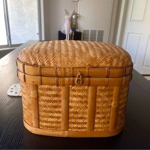 Vintage Herringbone Weave Rattan Lidded Basket